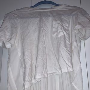 FOREVER 21 WHITE FLOWY BACK T-SHIRT